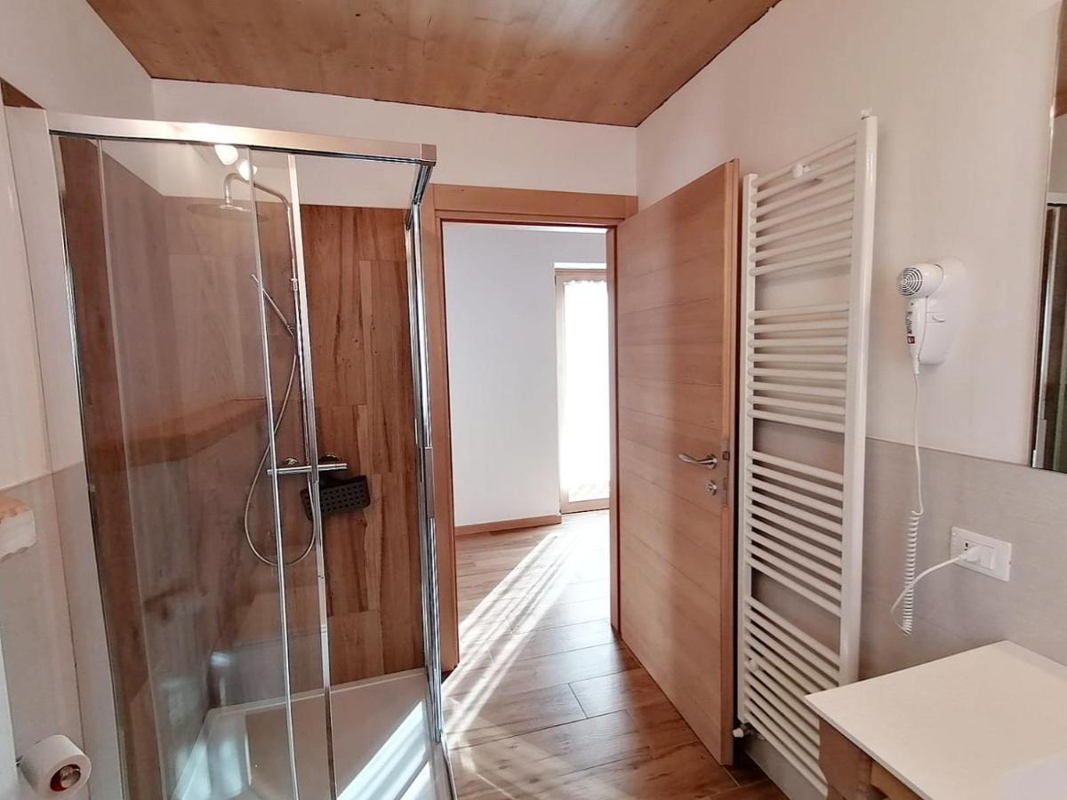 Отель Ai Larici Perarolo di Cadore Экстерьер фото