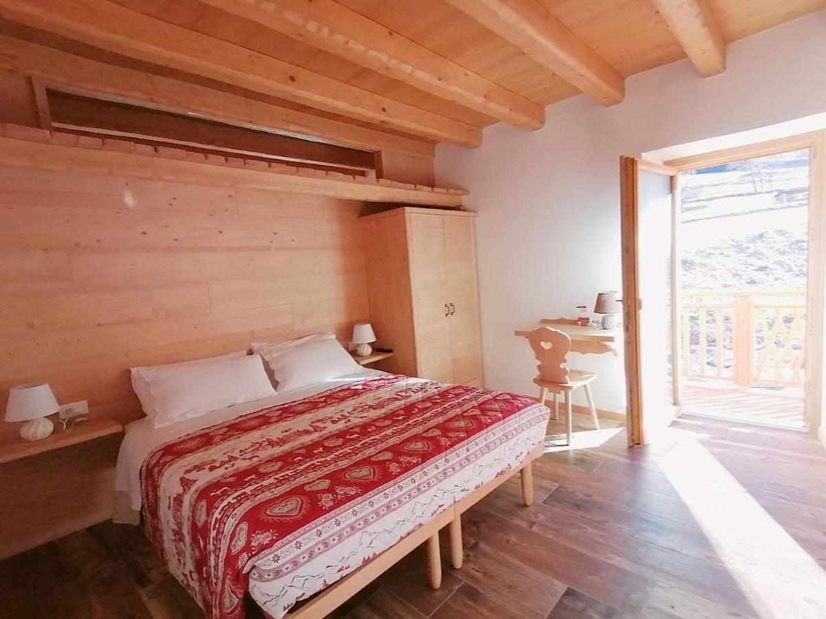 Отель Ai Larici Perarolo di Cadore Экстерьер фото