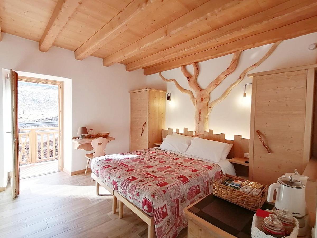Отель Ai Larici Perarolo di Cadore Экстерьер фото