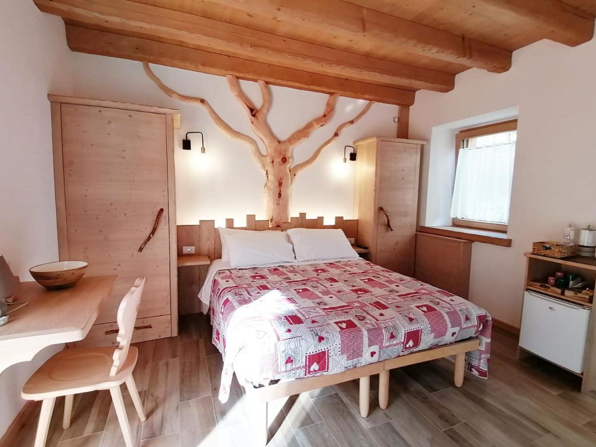Отель Ai Larici Perarolo di Cadore Экстерьер фото